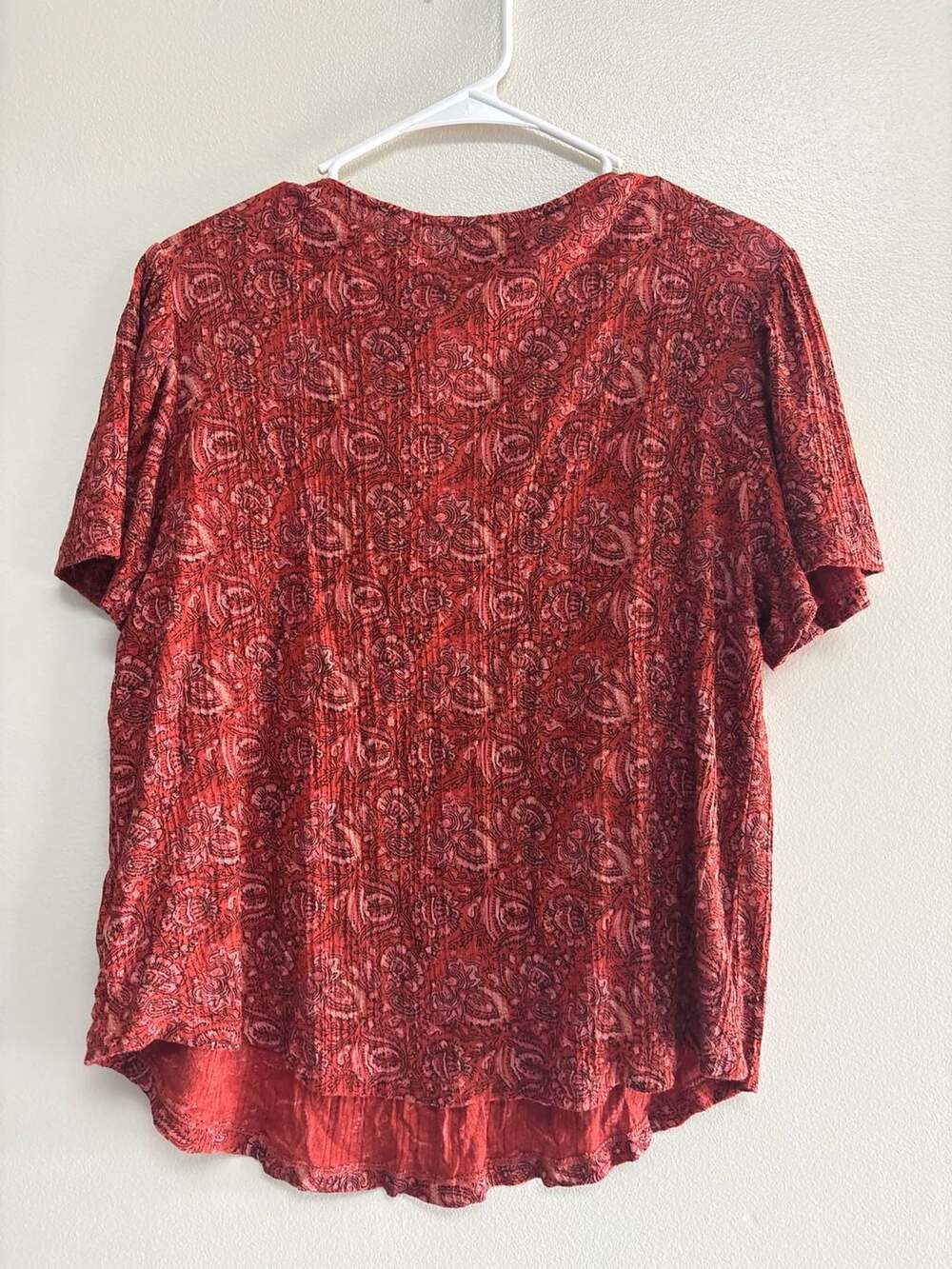 Lucky Brand Red Paisley Print Tassel Tie Neck Blouse Size M - Picture 4 of 4